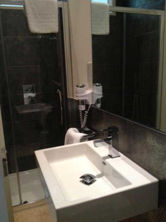 בודלי סולטרטון Syon House Hotel מראה חיצוני תמונה